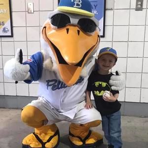 Meet your Posher, Lindsey